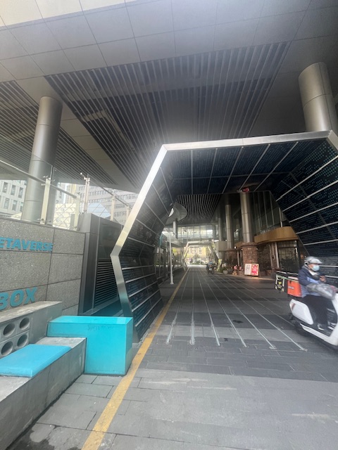 BOX下面，藏着一个你不该发现的入口