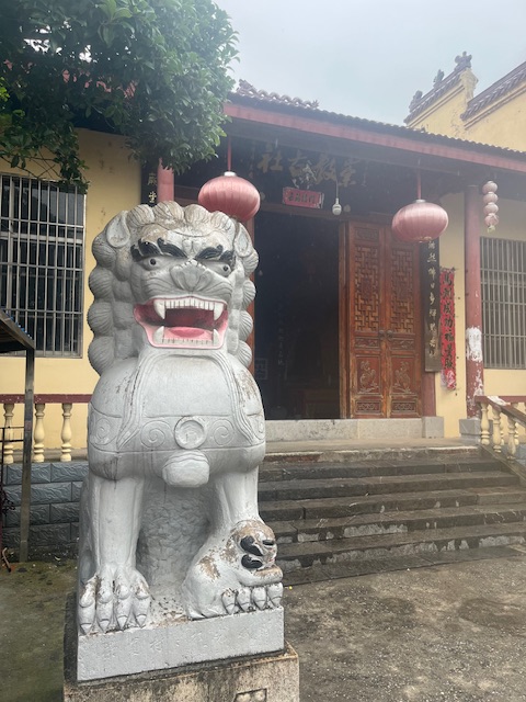 崇教古社